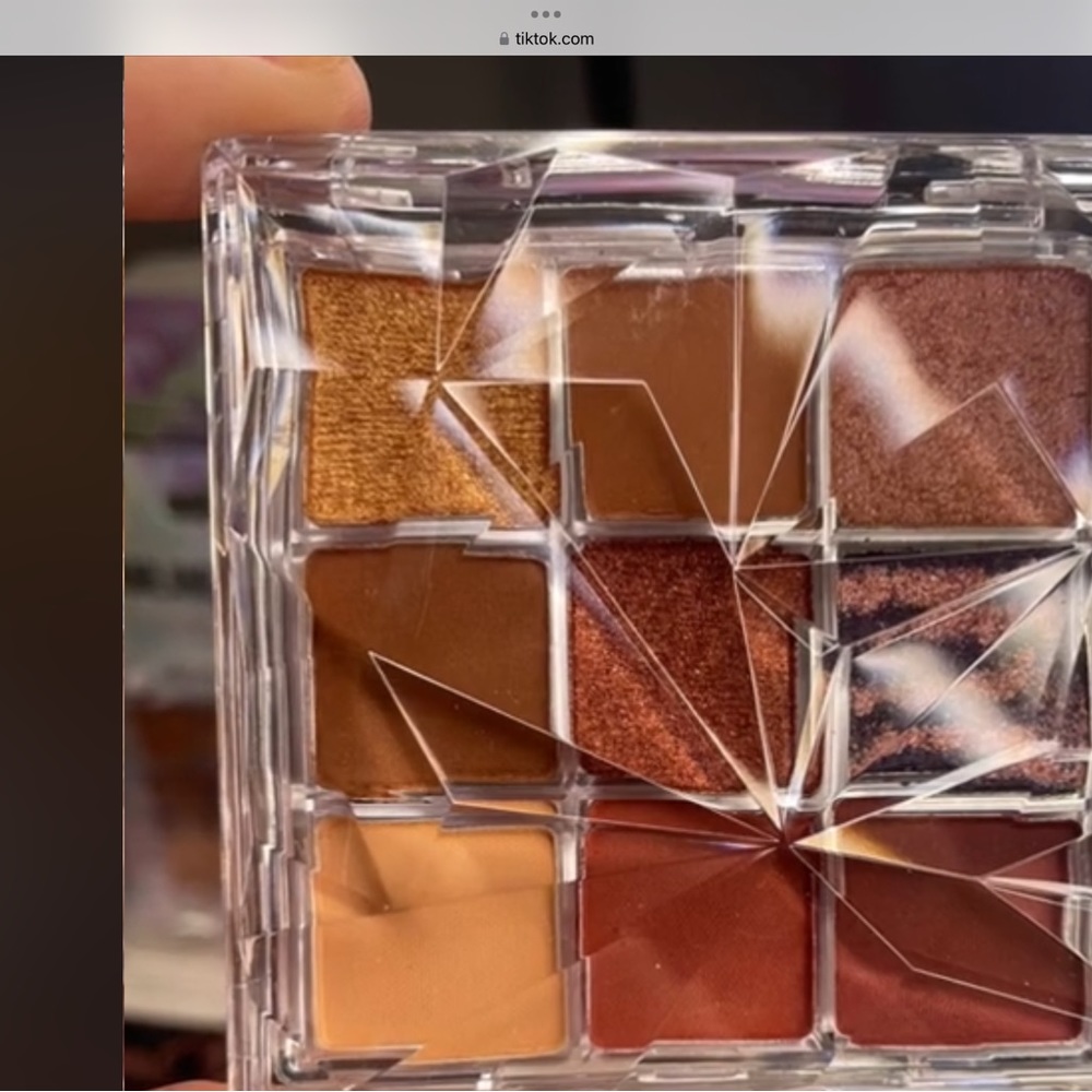S.he DREAMLAND Waterproof Shadow